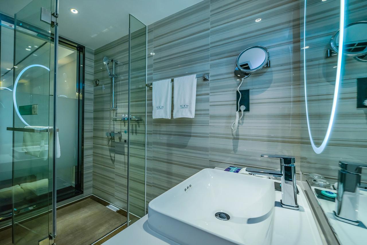 Xana Hotel Tsjoengking Buitenkant foto